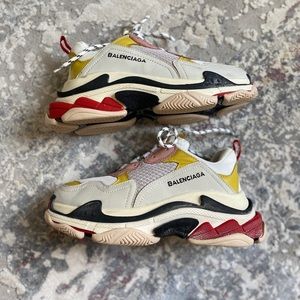Balenciaga Triple S sneaker